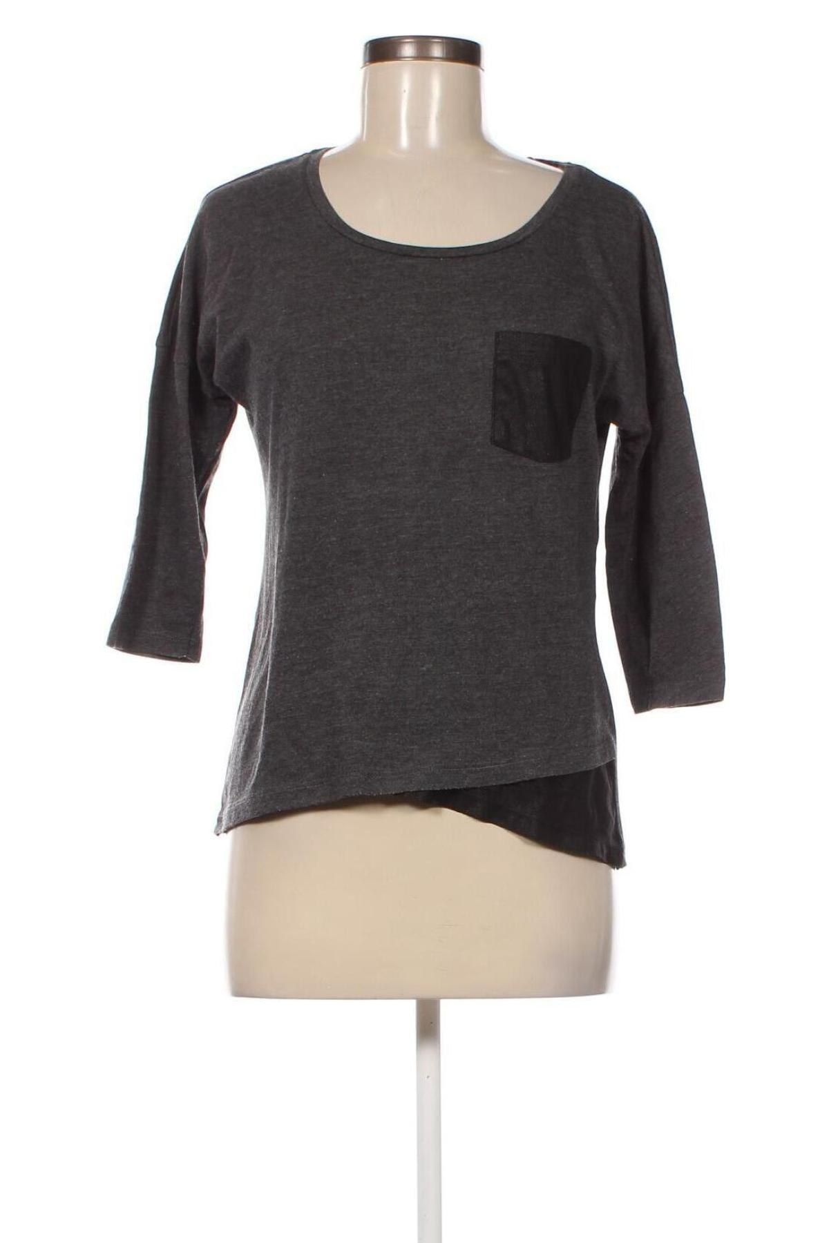 Damen Shirt ONLY, Größe XS, Farbe Grau, Preis 20,62 €