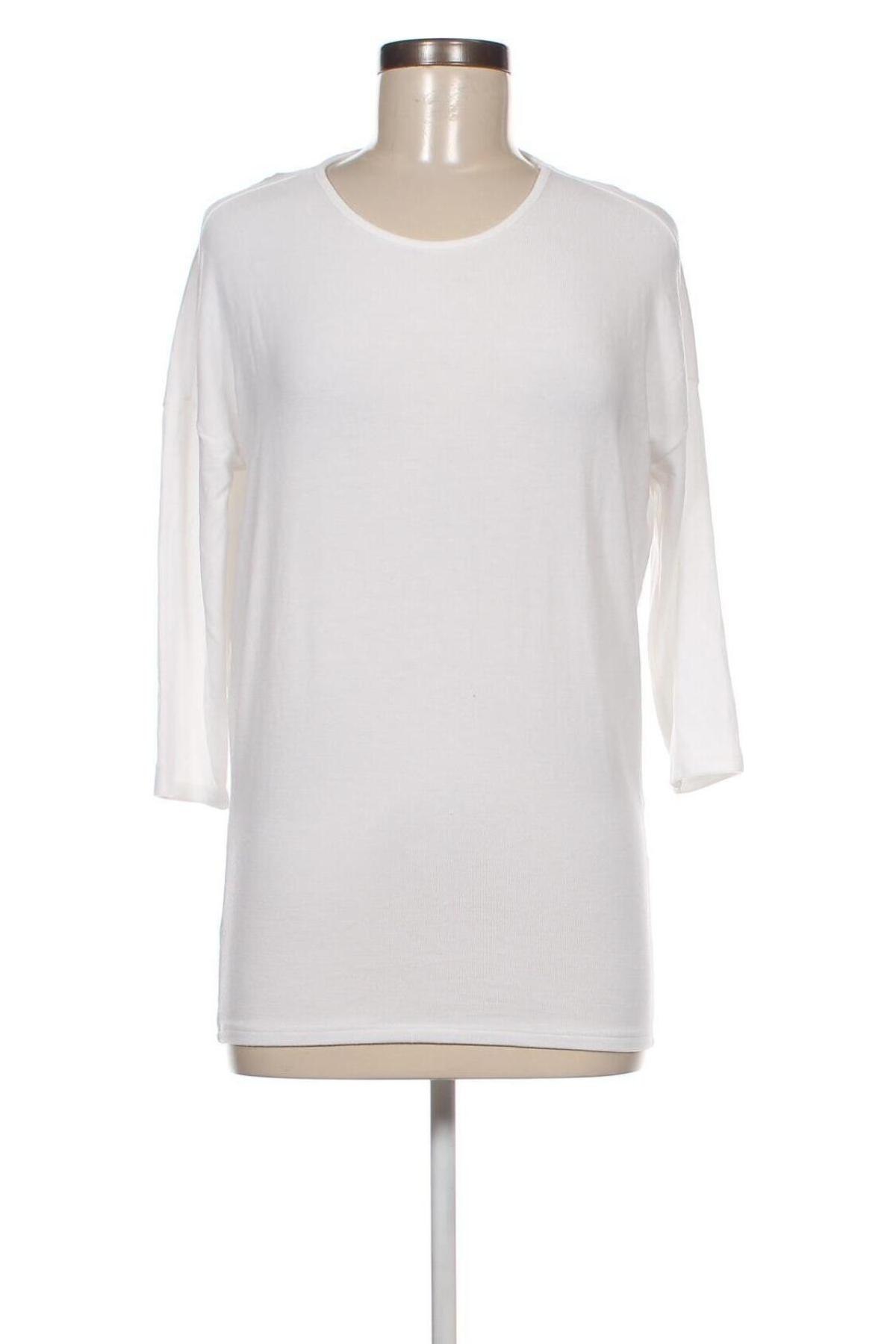 Дамска блуза ONLY, Размер XS, Цвят Бял, Цена 3,00 лв.