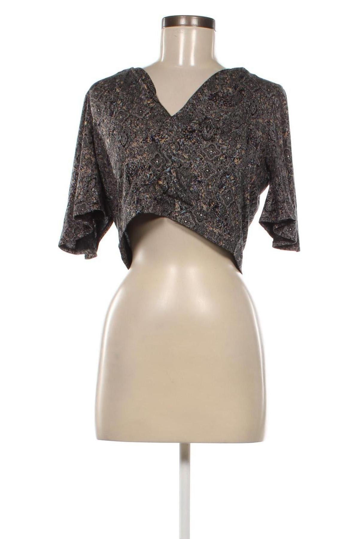 Γυναικεία μπλούζα Superdry, Μέγεθος XS, Χρώμα Πολύχρωμο, Τιμή 22,64 €