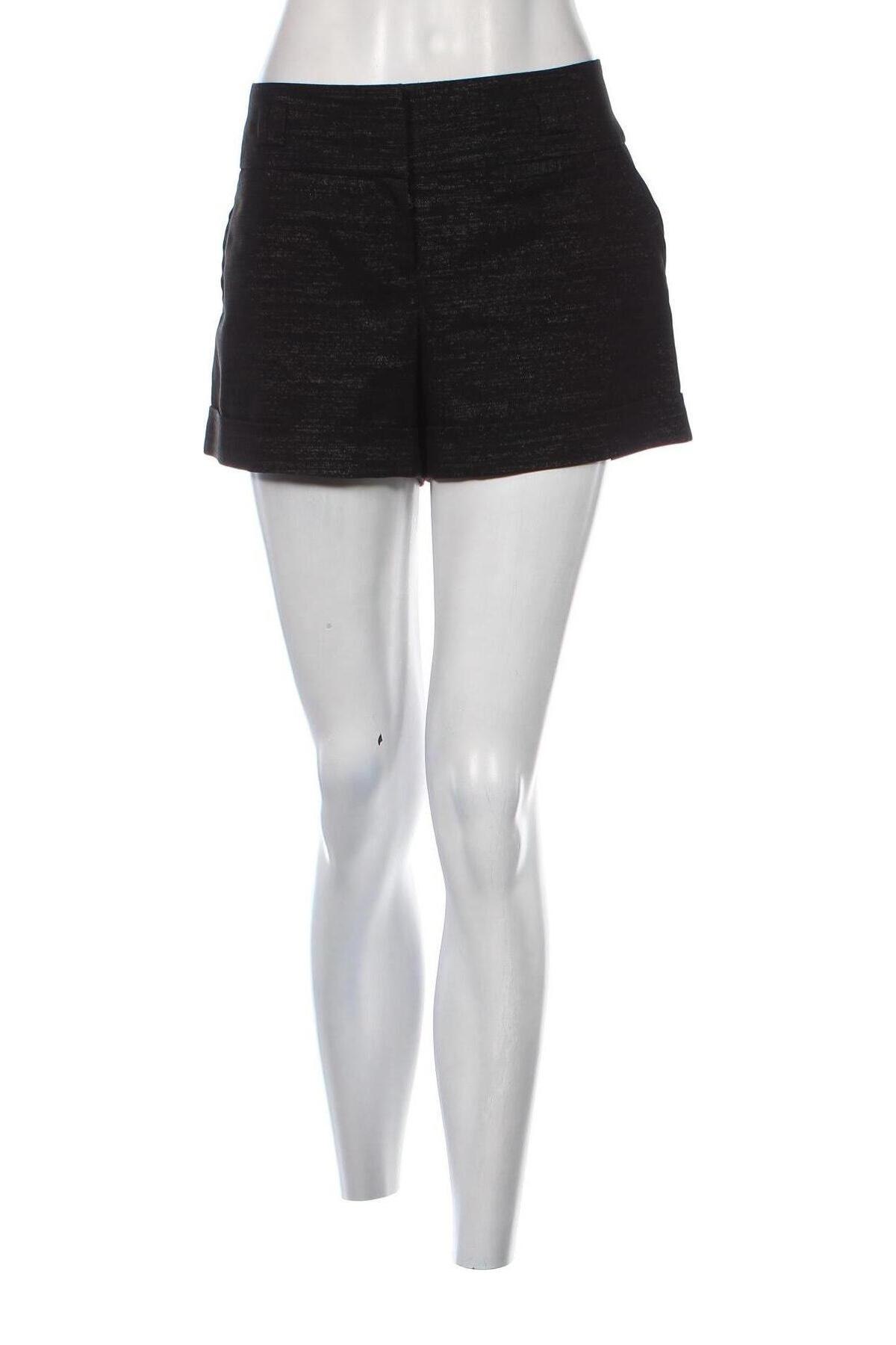 Дамски къс панталон New Look, Размер L, Цвят Черен, Цена 7,60 лв.