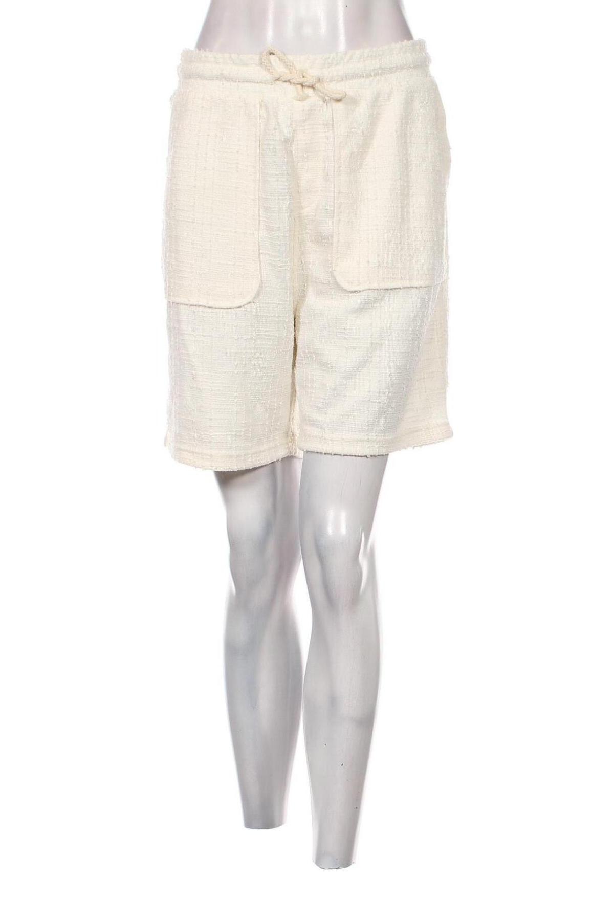 Pantaloni scurți de femei Primark, Mărime L, Culoare Ecru, Preț 62,50 Lei