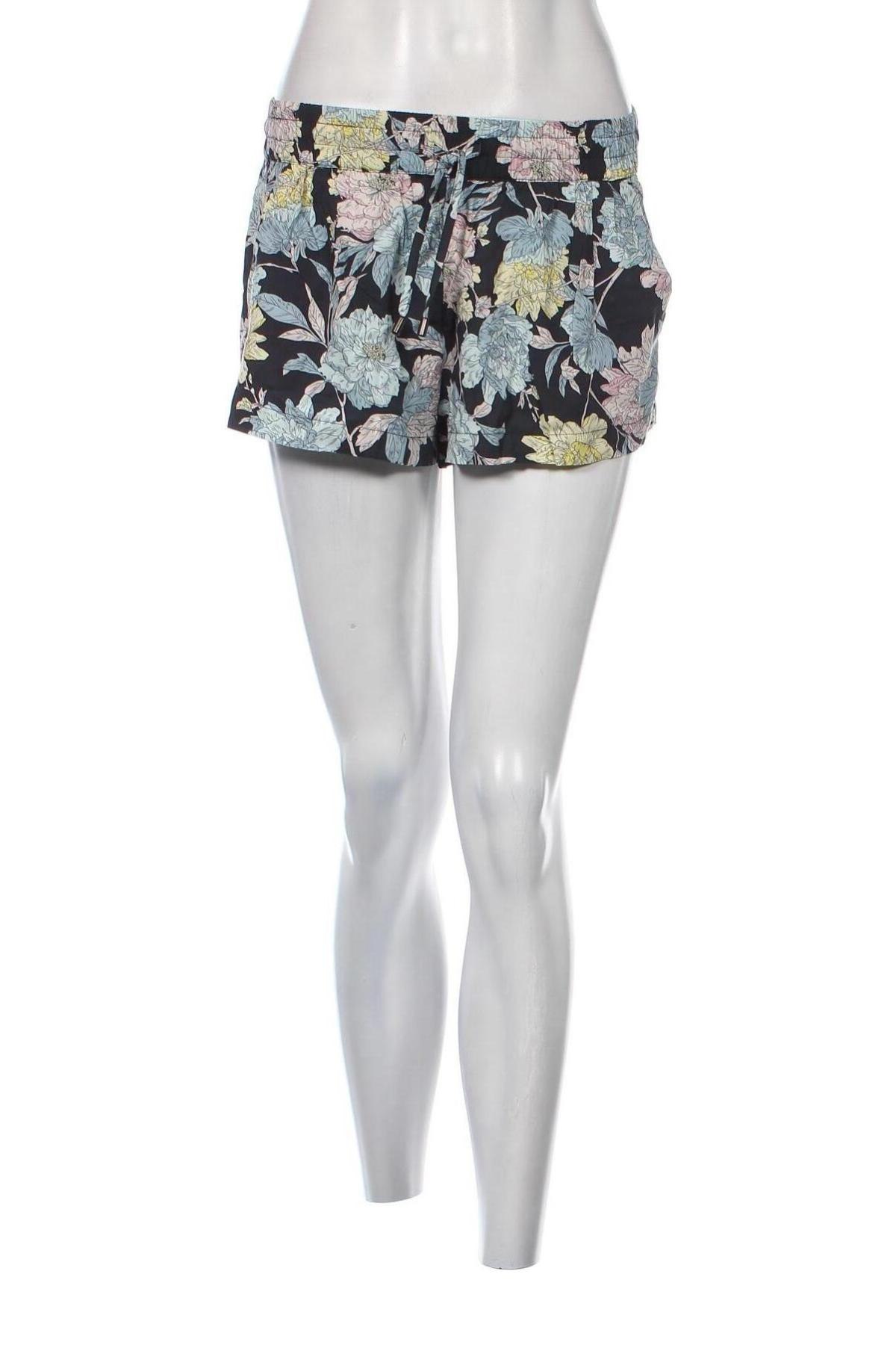 Γυναικείο κοντό παντελόνι Review, Μέγεθος M, Χρώμα Πολύχρωμο, Τιμή 6,67 €