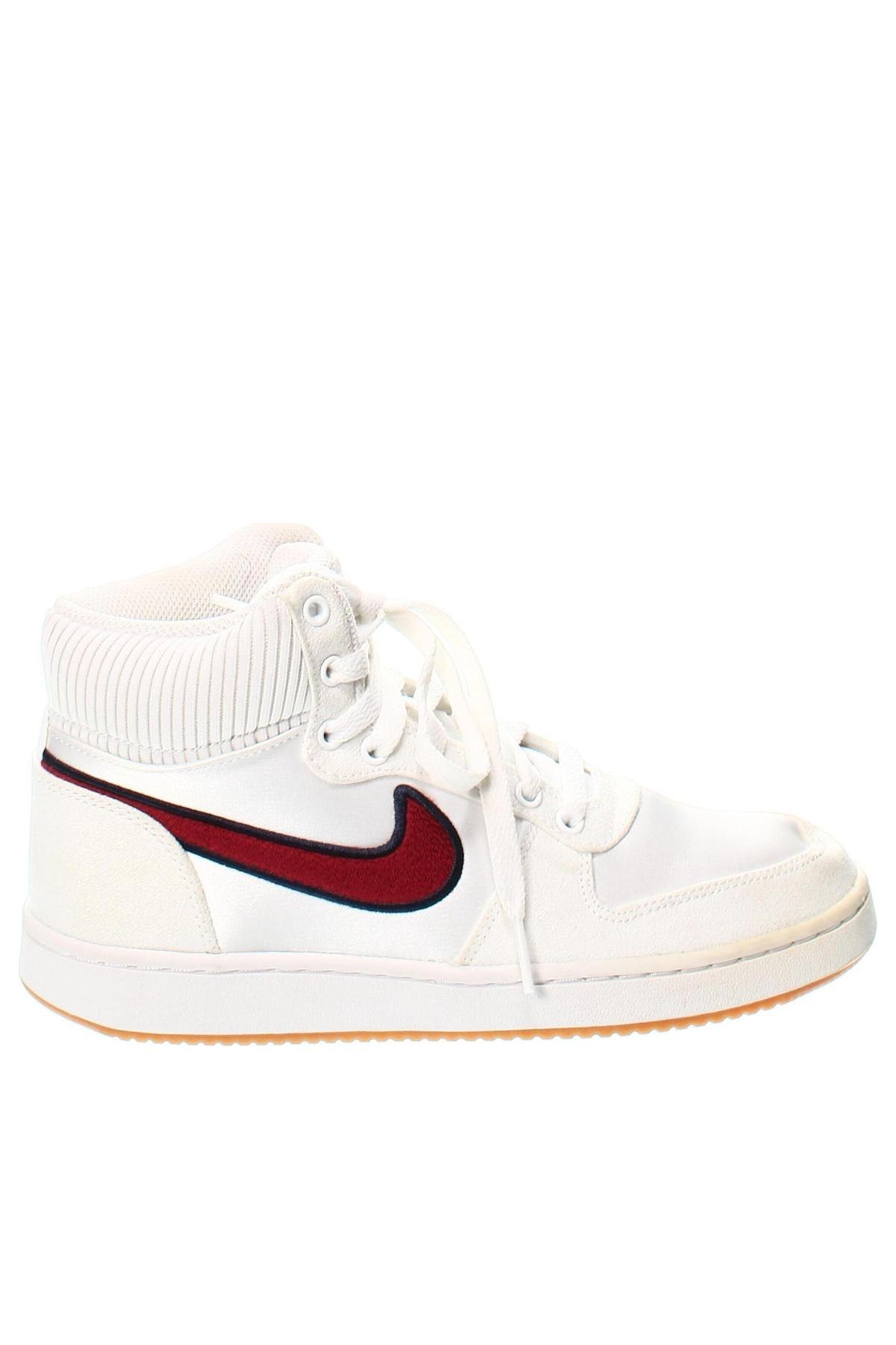 Дамски обувки Nike, Размер 38, Цвят Бял, Цена 161,00 лв.