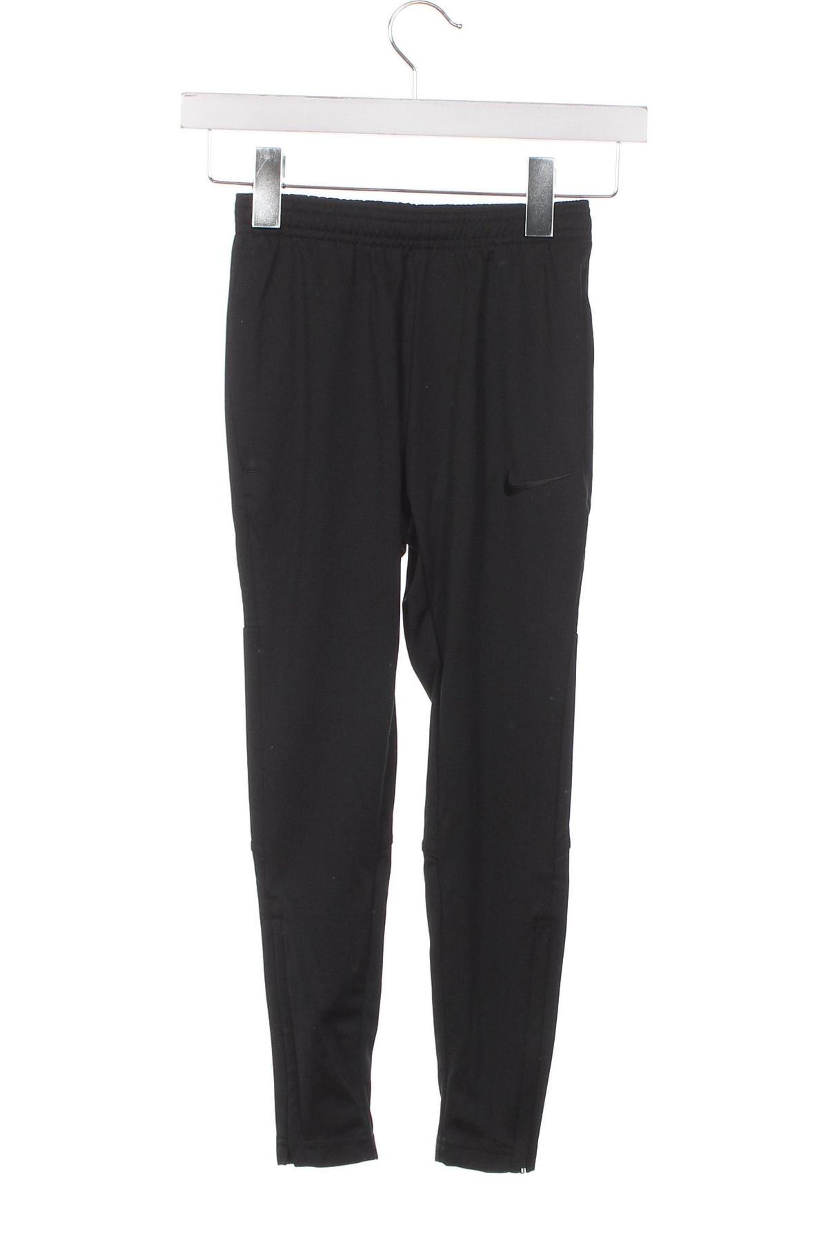 Pantaloni de trening, pentru copii Nike, Mărime 6-7y/ 122-128 cm, Culoare Negru, Preț 188,27 Lei