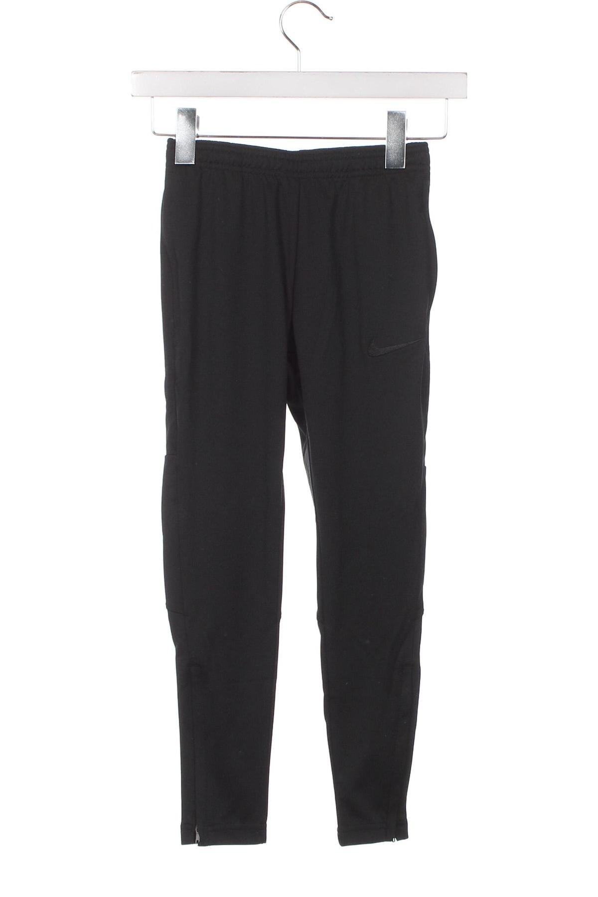 Dziecięce spodnie sportowe Nike, Rozmiar 6-7y/ 122-128 cm, Kolor Czarny, Cena 158,60 zł