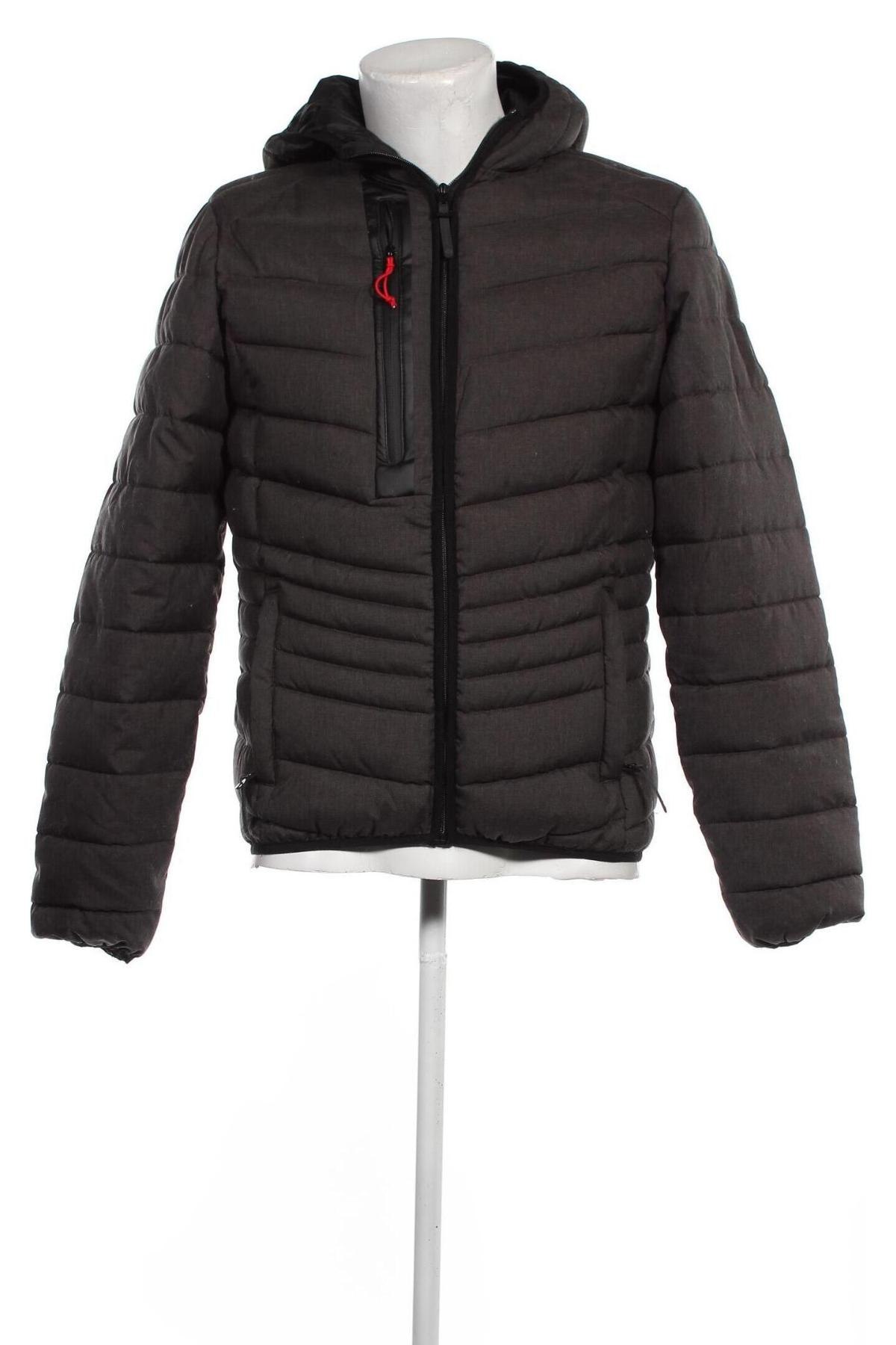 Herrenjacke Canadian Peak, Größe M, Farbe Grün, Preis 93,99 €