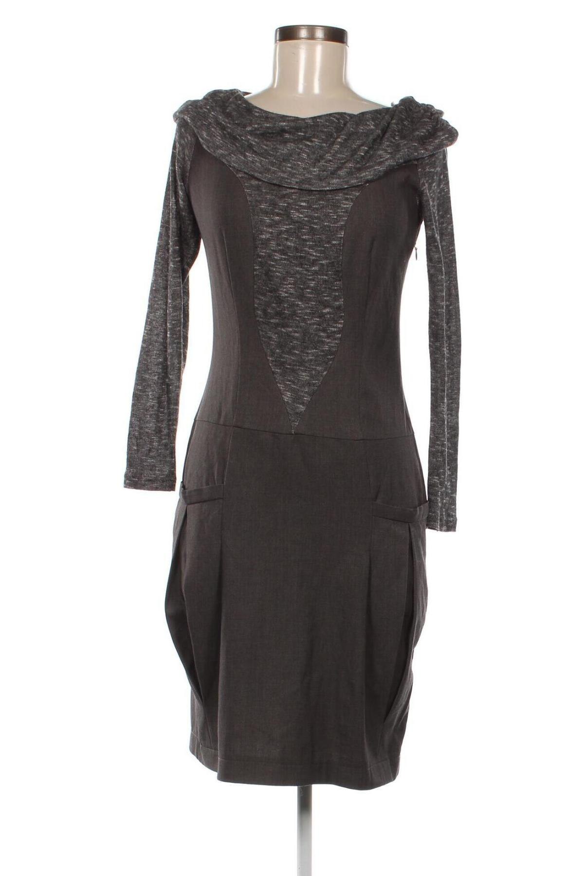 Kleid, Größe XS, Farbe Grau, Preis € 2,49