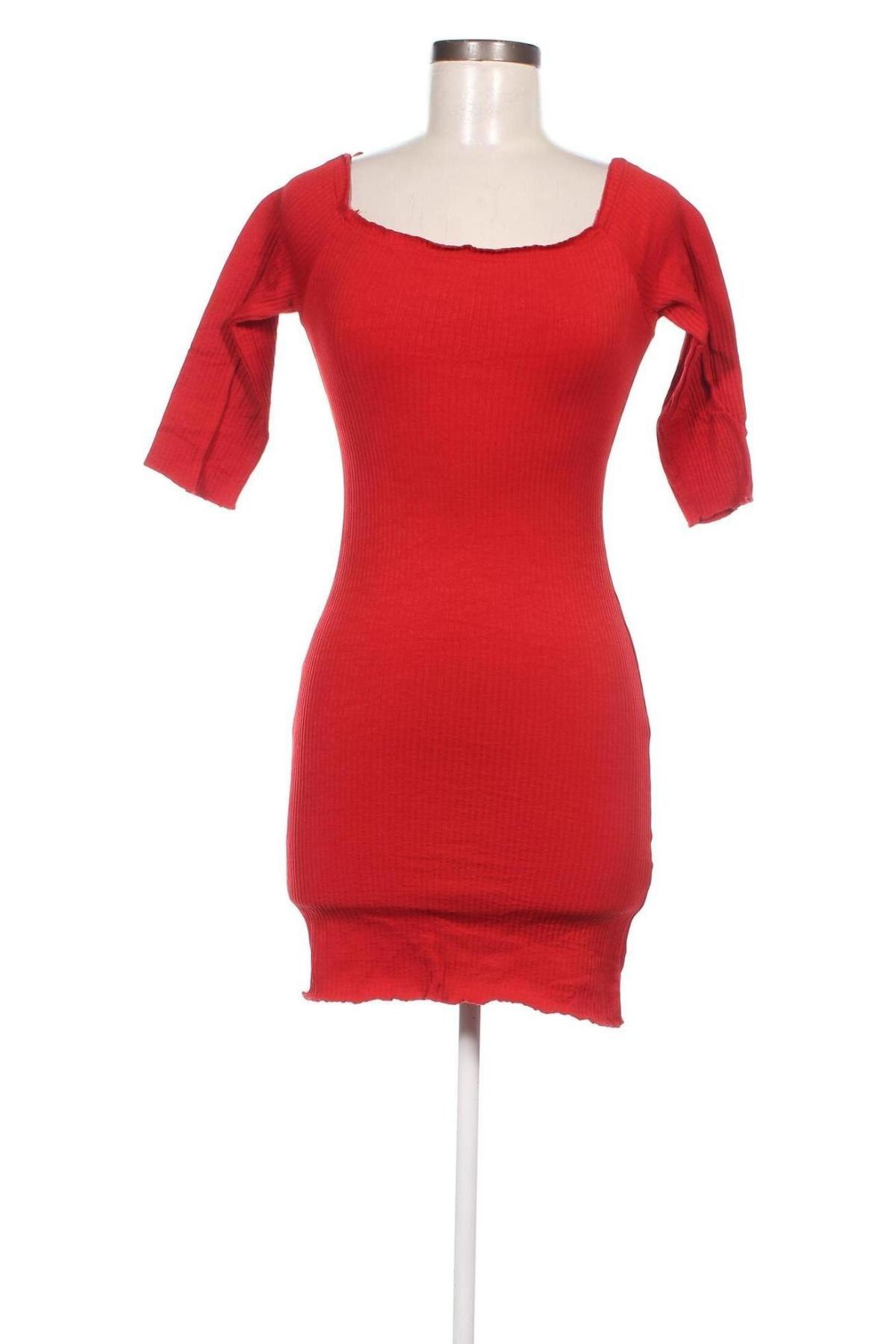 Kleid Bershka, Größe S, Farbe Rot, Preis 4,44 €
