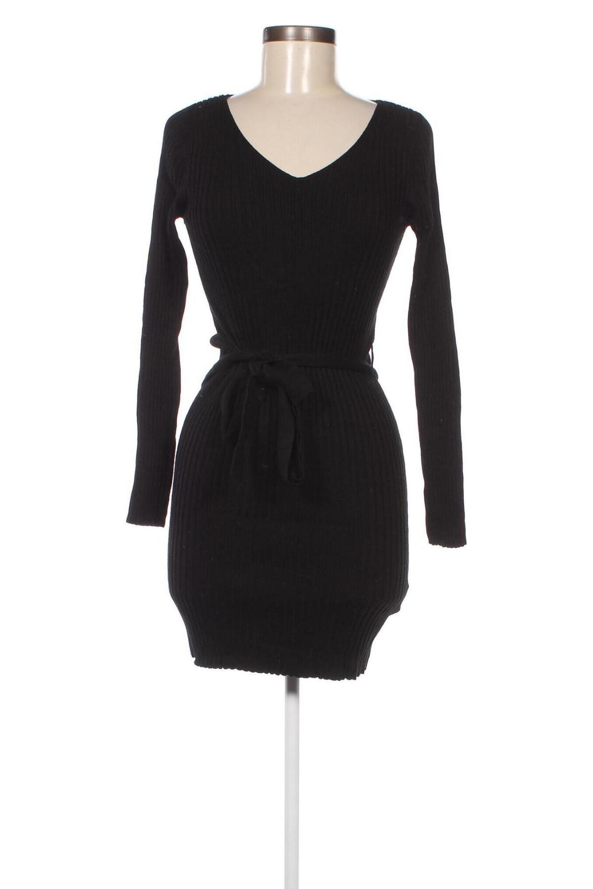 Φόρεμα Chicoree, Μέγεθος M, Χρώμα Μαύρο, Τιμή 7,36 €