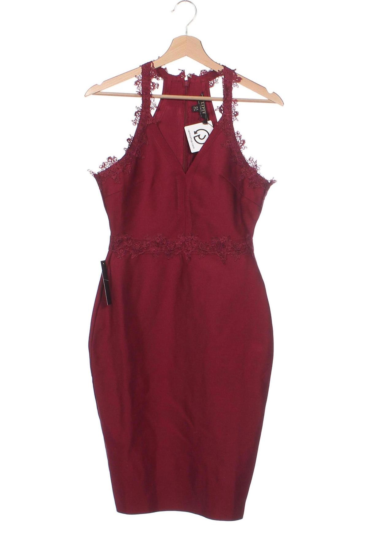 Šaty  Lipsy London, Velikost S, Barva Červená, Cena  719,00 Kč