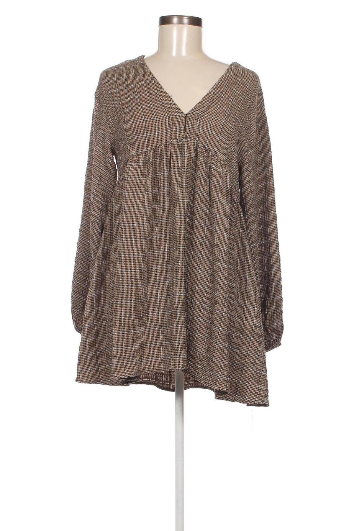 Šaty  Pull&Bear, Velikost S, Barva Vícebarevné, Cena  116,00 Kč