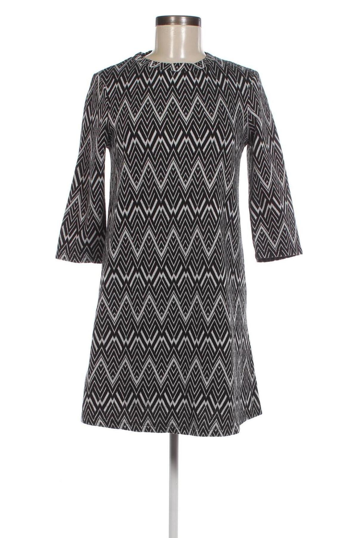 Kleid Zara Trafaluc, Größe M, Farbe Mehrfarbig, Preis € 4,73