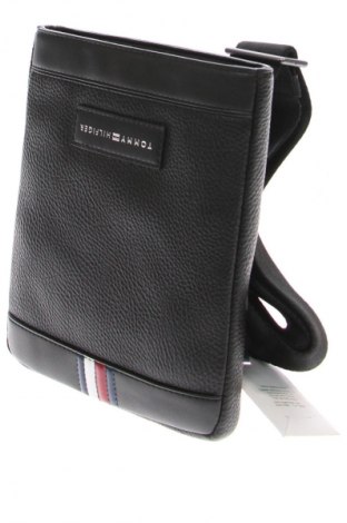Kabelka  Tommy Hilfiger, Barva Černá, Cena  2 179,00 Kč