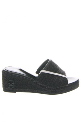 Papucs Tommy Hilfiger, Méret 35, Szín Fekete, Ár 44 399 Ft
