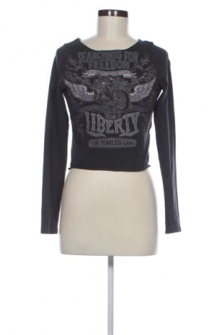 Bluză de femei Bershka, Mărime M, Culoare Gri, Preț 80,41 Lei