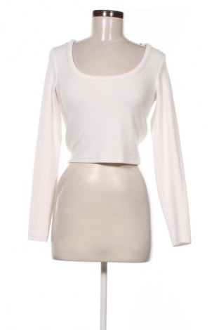 Dámská halenka Bershka, Velikost M, Barva Bílá, Cena  371,00 Kč