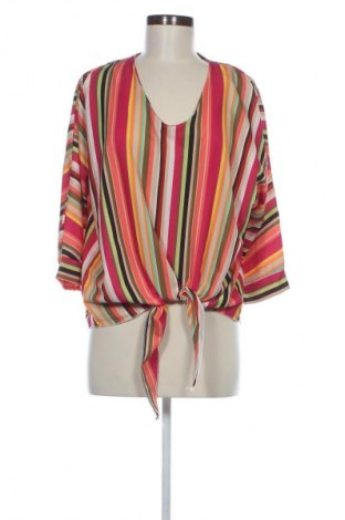 Bluză de femei NEW COLLECTION, Mărime M, Culoare Multicolor, Preț 35,99 Lei