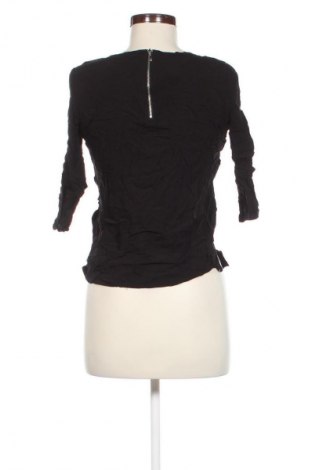 Bluză de femei ONLY, Mărime S, Culoare Negru, Preț 14,99 Lei