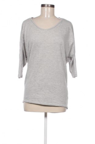 Dámská halenka Vero Moda, Velikost M, Barva Šedá, Cena  89,00 Kč