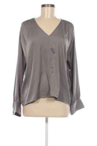 Γυναικεία μπλούζα Vero Moda, Μέγεθος M, Χρώμα Γκρί, Τιμή 4,99 €