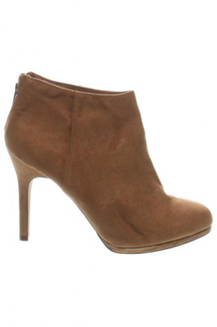 Damen Stiefeletten Pull&Bear, Größe 38, Farbe Beige, Preis € 25,99