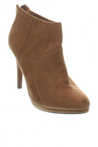 Damen Stiefeletten Pull&Bear, Größe 38, Farbe Beige, Preis € 25,99
