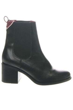 Dámské poltopánky Tommy Hilfiger, Veľkosť 38, Farba Čierna, Cena  73,95 €