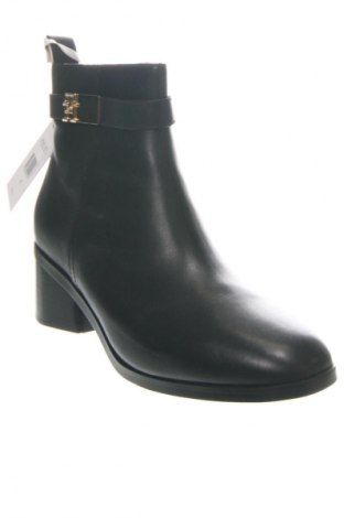 Dámské poltopánky Tommy Hilfiger, Veľkosť 41, Farba Čierna, Cena  124,95 €