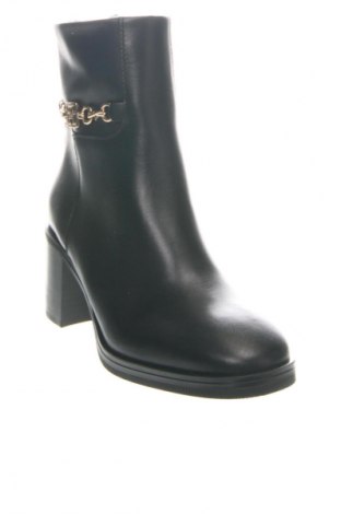 Dámské poltopánky Tommy Hilfiger, Veľkosť 37, Farba Čierna, Cena  164,95 €