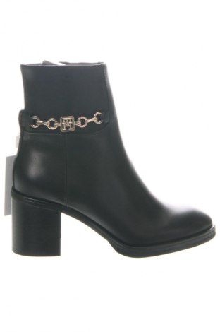 Damen Stiefeletten Tommy Hilfiger, Größe 36, Farbe Schwarz, Preis 194,99 €