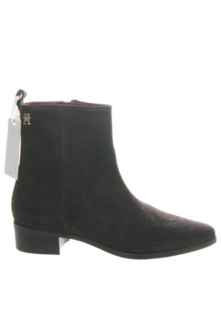 Dámské poltopánky Tommy Hilfiger, Veľkosť 38, Farba Hnedá, Cena  124,95 €
