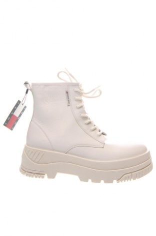 Γυναικεία μποτάκια Tommy Jeans, Μέγεθος 41, Χρώμα Εκρού, Τιμή 182,99 €