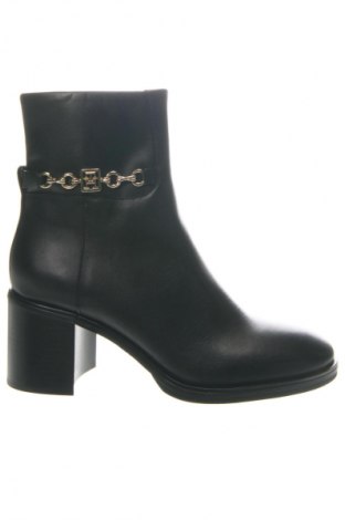 Dámske topánky  Tommy Hilfiger, Veľkosť 40, Farba Čierna, Cena  157,95 €
