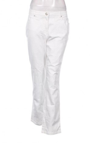 Дамски дънки Bexleys, Размер XL, Цвят Бял, Цена 41,99 лв.