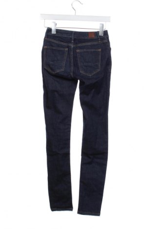 Damskie jeansy Cross Jeans, Rozmiar XXS, Kolor Niebieski, Cena 14,99 zł