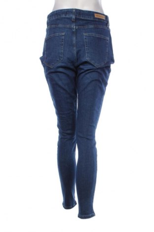 Dámske džínsy  Forever, Veľkosť L, Farba Modrá, Cena  4,95 €