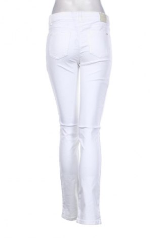 Damskie jeansy Gerry Weber, Rozmiar S, Kolor Biały, Cena 63,99 zł