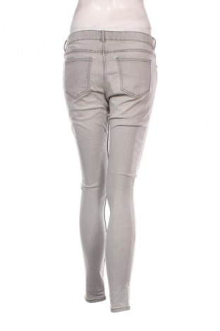 Damskie jeansy H&M, Rozmiar M, Kolor Szary, Cena 55,17 zł