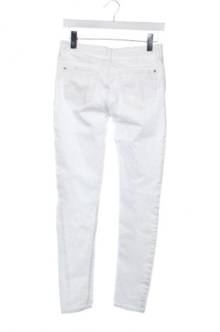 Blugi de femei Mango, Mărime M, Culoare Alb, Preț 110,99 Lei