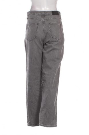 Dámske džínsy  Tommy Hilfiger, Veľkosť L, Farba Sivá, Cena  81,95 €