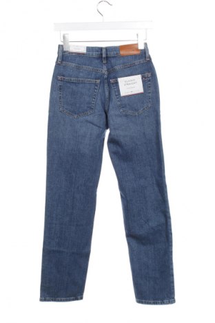 Дамски дънки Tommy Hilfiger, Размер XS, Цвят Син, Цена 144,99 лв.