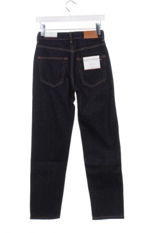 Дамски дънки Tommy Hilfiger, Размер XS, Цвят Син, Цена 182,99 лв.