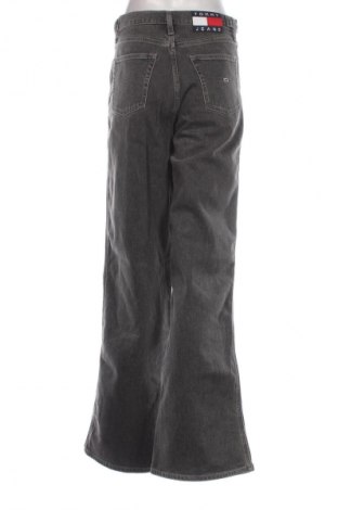 Dámske džínsy  Tommy Hilfiger, Veľkosť S, Farba Sivá, Cena  82,95 €