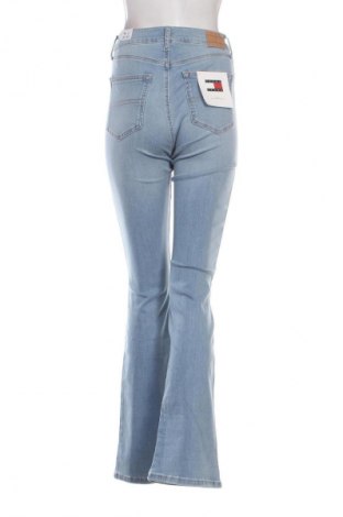 Дамски дънки Tommy Jeans, Размер M, Цвят Син, Цена 124,99 лв.