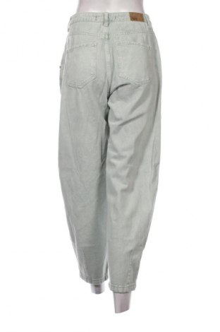 Damskie jeansy Zara, Rozmiar M, Kolor Zielony, Cena 62,18 zł