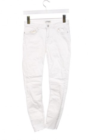 Dámske džínsy  Zara, Veľkosť S, Farba Biela, Cena  15,95 €