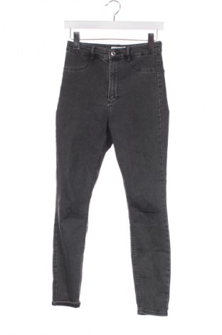Blugi de femei Zara, Mărime M, Culoare Gri, Preț 88,99 Lei