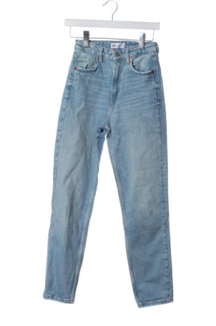 Damskie jeansy Zara, Rozmiar XXS, Kolor Niebieski, Cena 88,99 zł