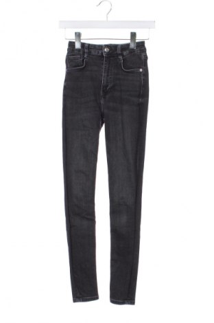 Damskie jeansy Zara, Rozmiar XXS, Kolor Czarny, Cena 88,99 zł