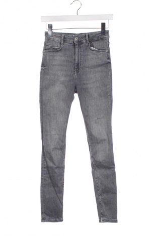 Γυναικείο Τζίν Zara, Μέγεθος S, Χρώμα Γκρί, Τιμή 7,99 €